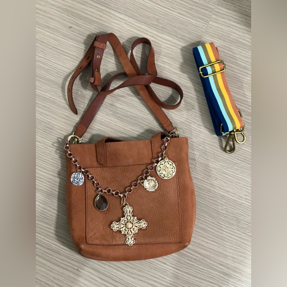 Used- Madewell The Small Transport Crossbody in Nubuck Leather: Rainbow Strap